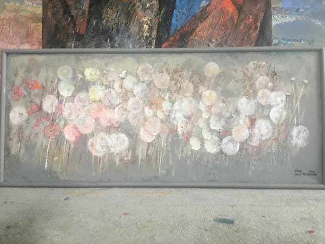 U mnie na działce chortensja nie, a dmuchawce tak